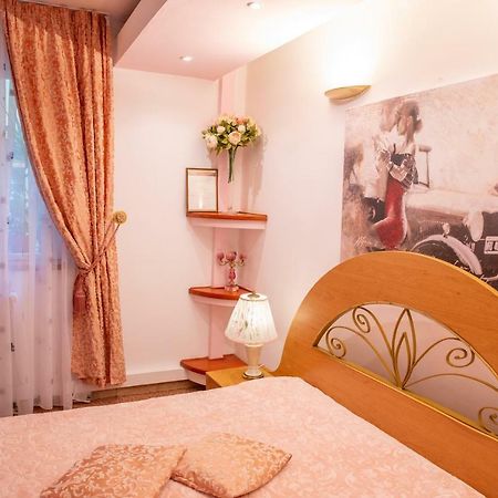 Hotel Roco Izvin Esterno foto